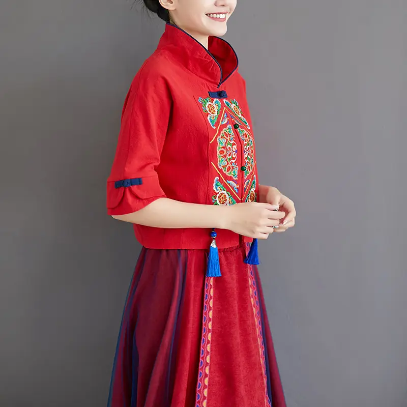Ethnic embroidery top