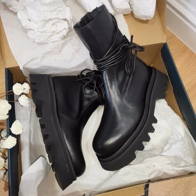 Retro side zip ankle boots Black - Shop at LoveMi
