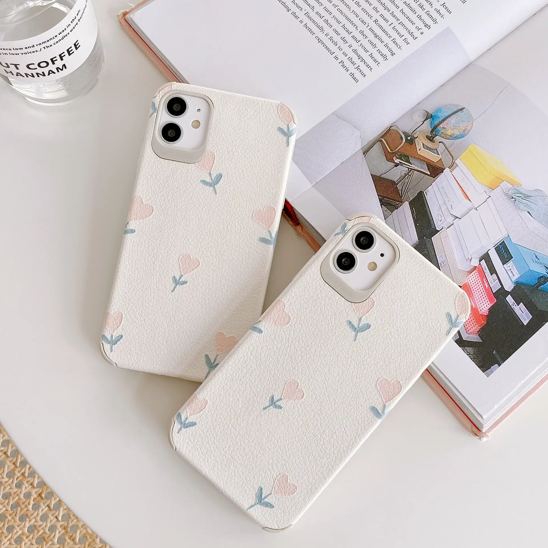 Lambskin pattern love small flower phone case