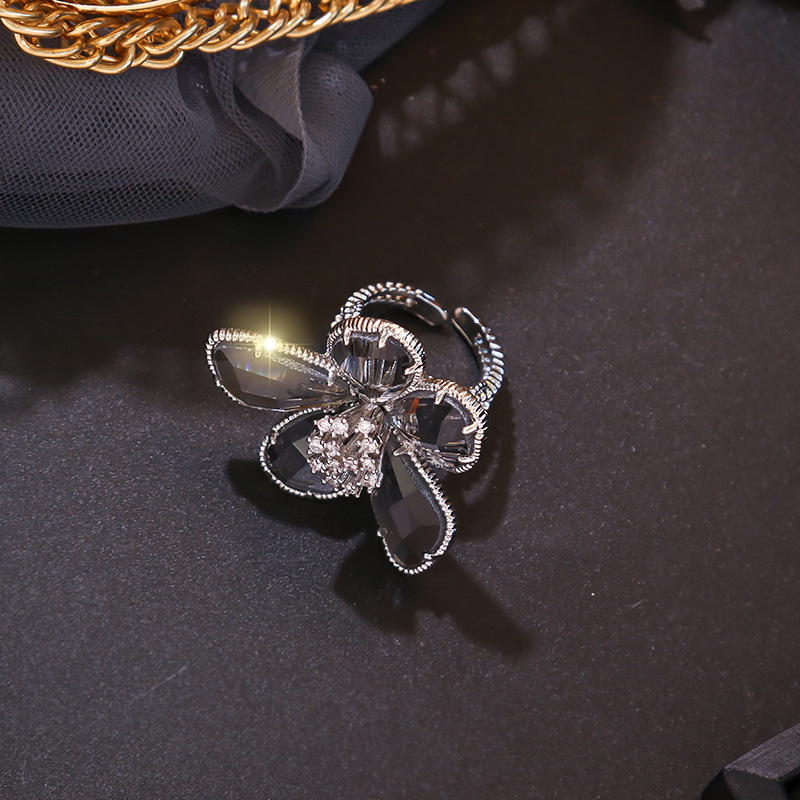 Zircon petal adjustable ring