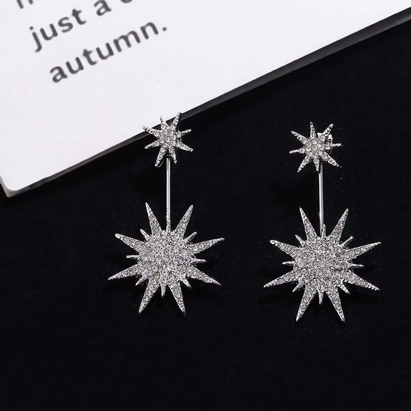 Diamond and eight-pointed star shiny earrings