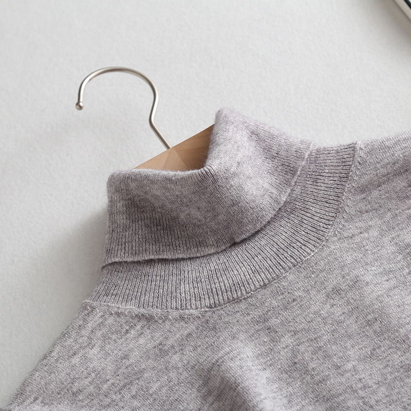 Turtleneck base knitted sweater