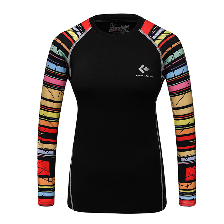 Title 2, Long-sleeved running wear top