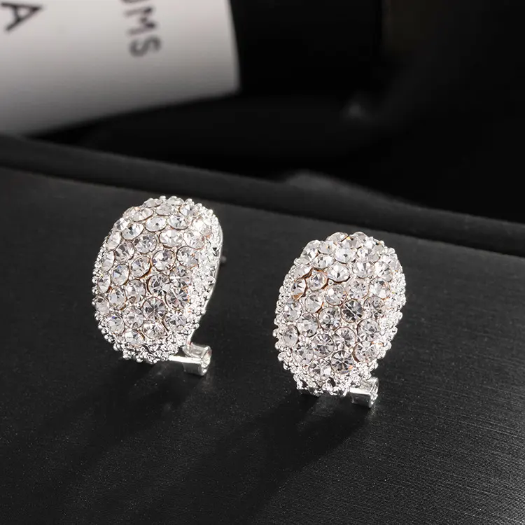 New Trendy Personality French Style Ear Button Women