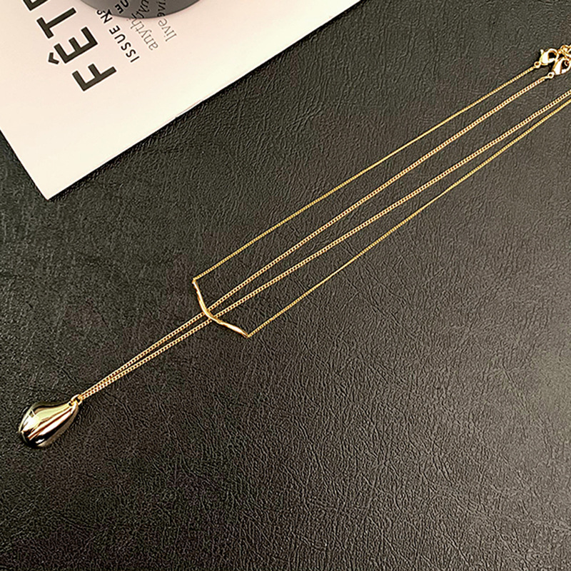 Small geometric snake bone chain