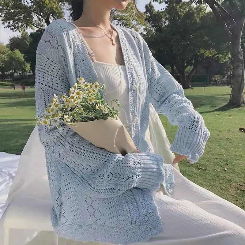 Hollow v-neck knitted cardigan