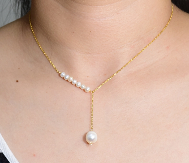 Natural Freshwater Pearl Necklace