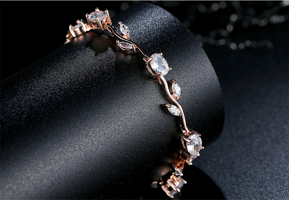 Plated crystal ladies bracelet — foto 6