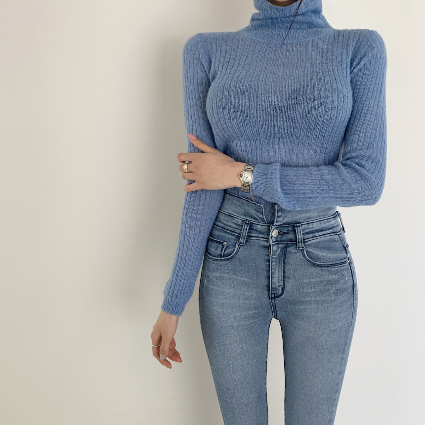 Turtleneck knitted bottoming sweater