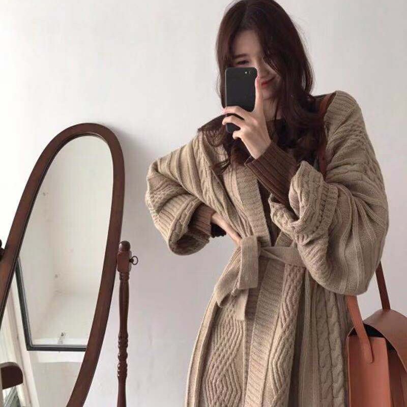 Hemp pattern mid-length sweater coat
