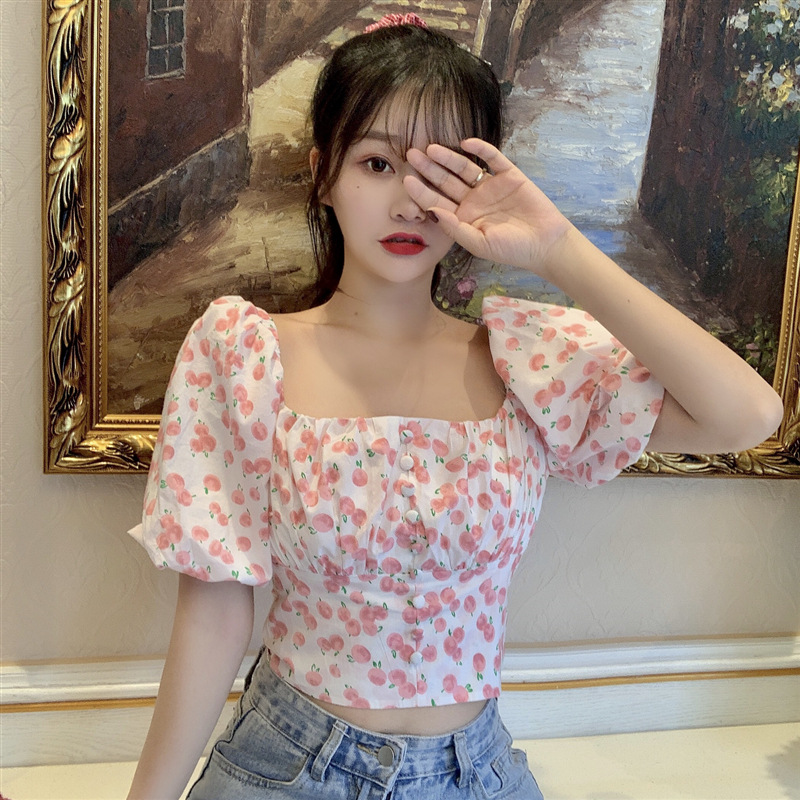 Lace-up floral short-sleeved blouse