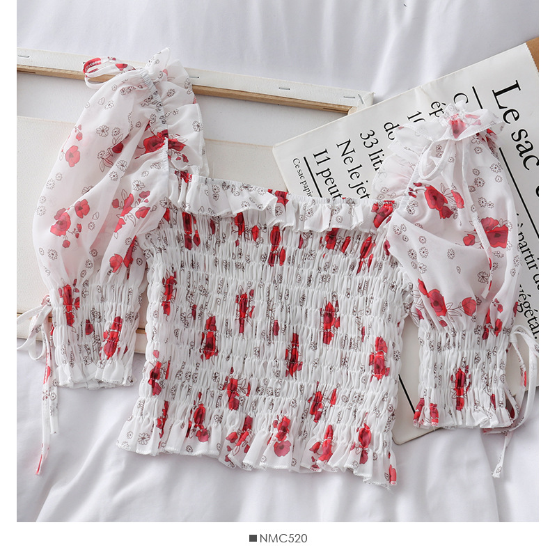 Sweet Small Flower Five-point Sleeve Shirt