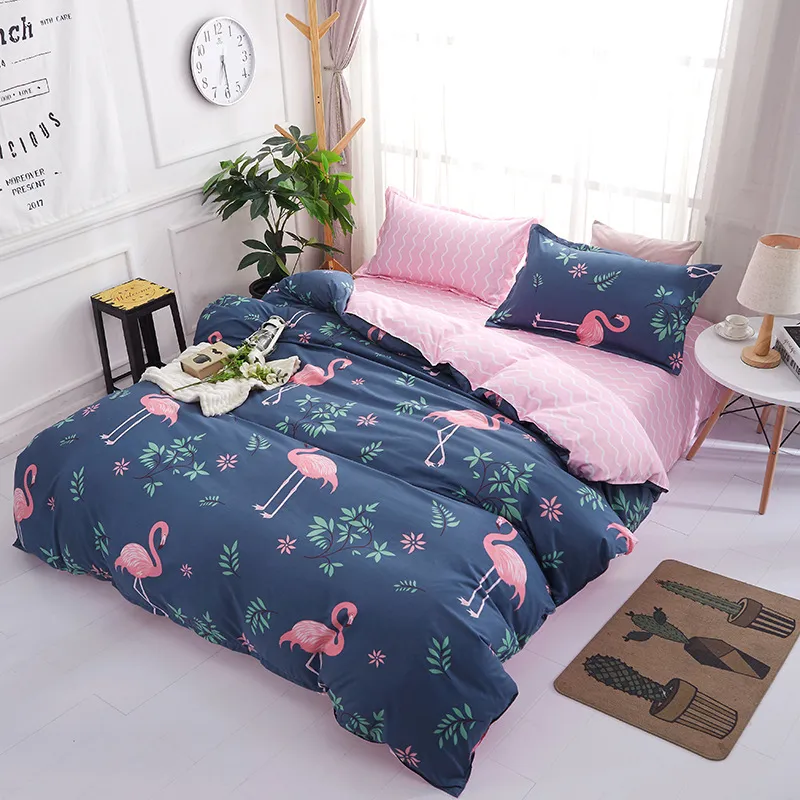 Three or four-piece soft skin-friendly cotton bedding - Flamingo
