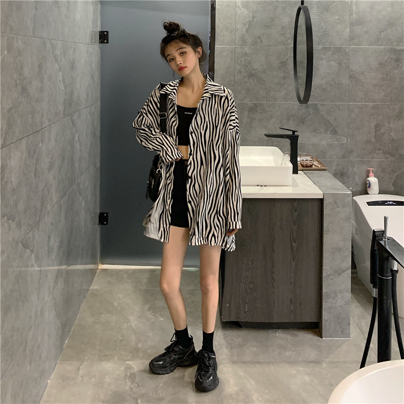 Sun protection shirt loose mid-length