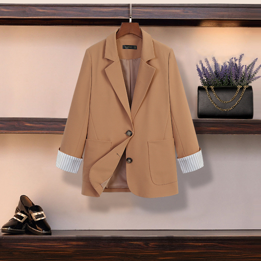 Oversized women's suit jacket