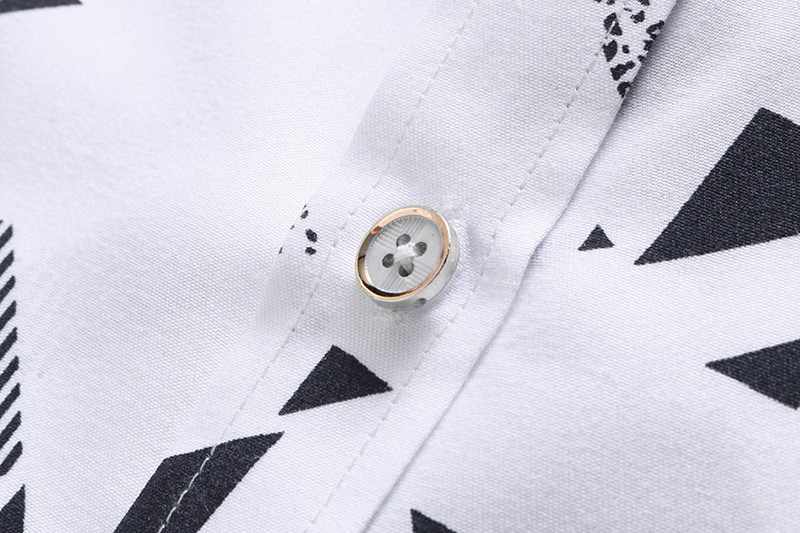 Printed lapel short sleeve shirt