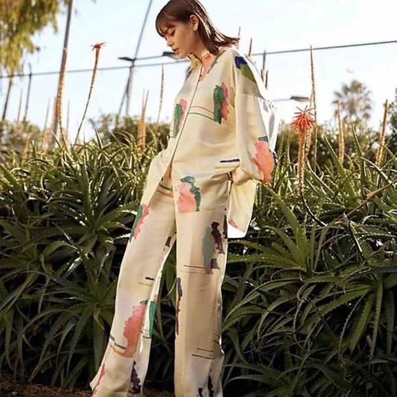 Women's cream casual pants