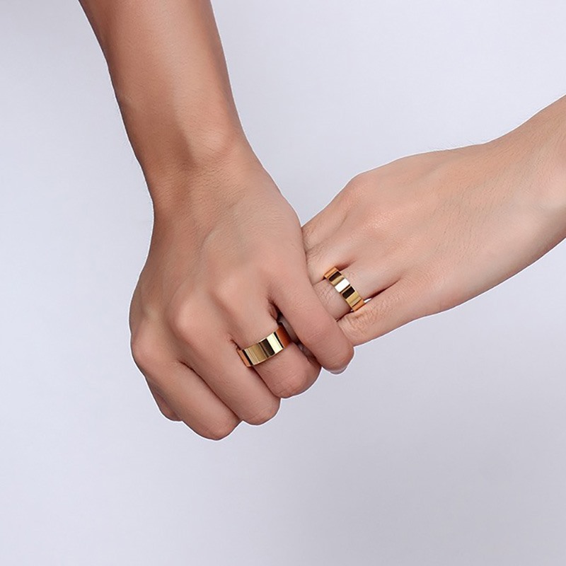 Golden couple ring
