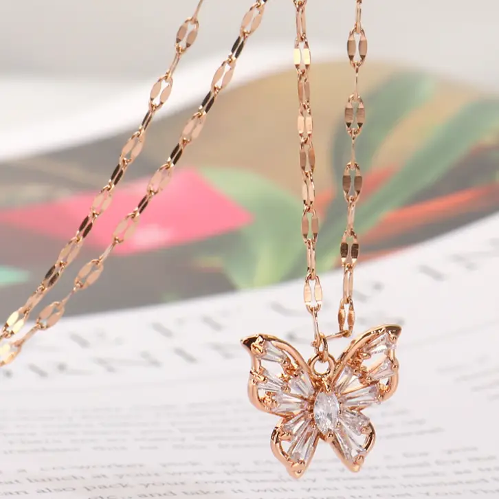 Hollow beautiful pendant chain butterfly necklace
