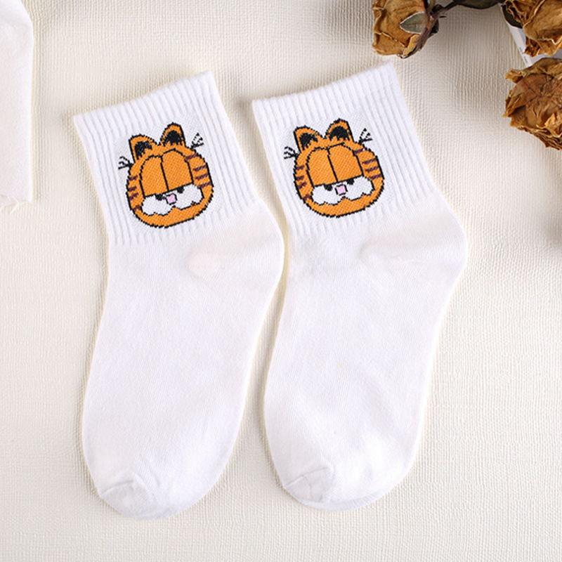 Title 2, Cartoon cotton socks