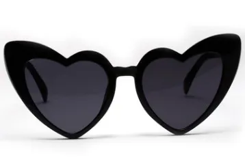 peach heart sunglasses Black - Shop at LoveMi