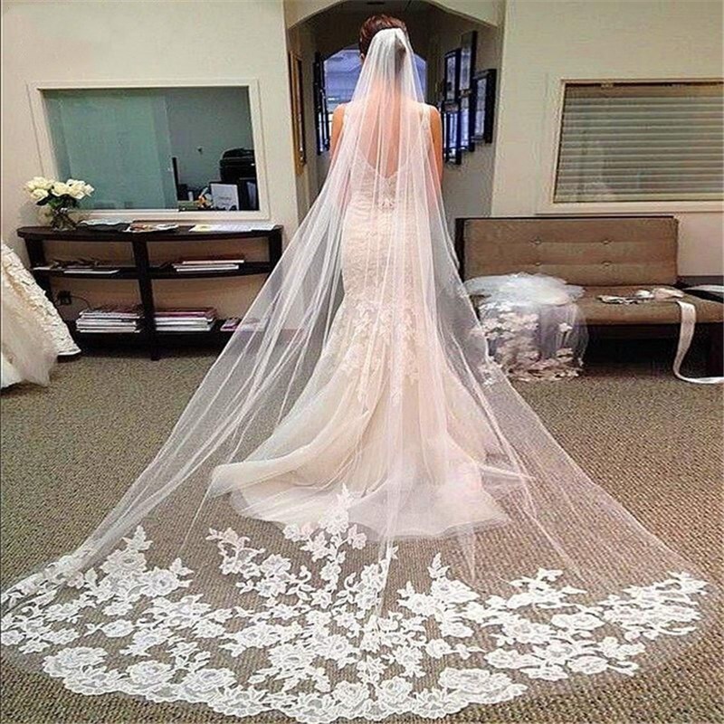 Lace bridal veil Beige - Shop at LoveMi