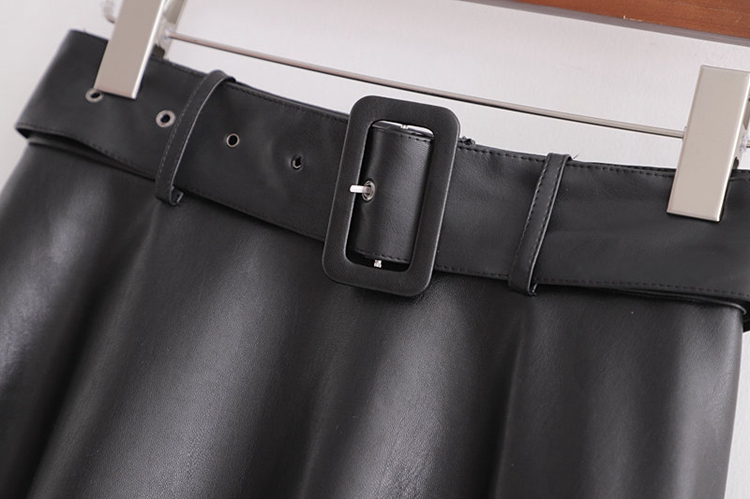 Long skirt with belted temperament