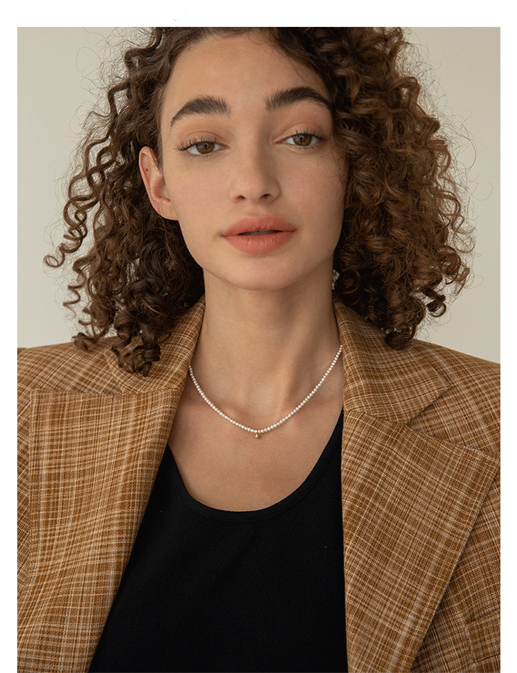 Mini natural freshwater treasure necklace