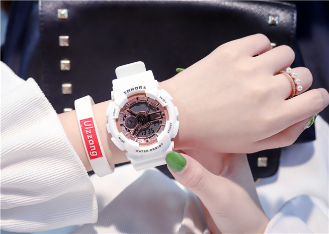 White belt rose gold