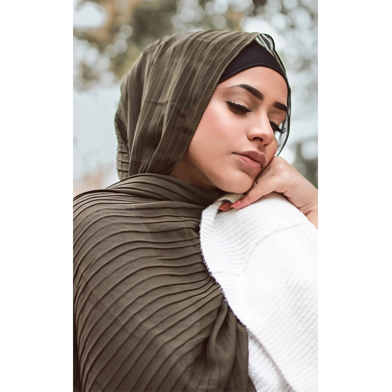 Chiffon crumpled solid color scarf