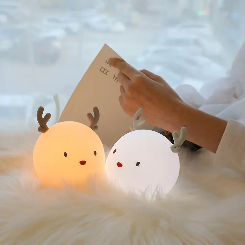 Cute deer colorful clapping lamp