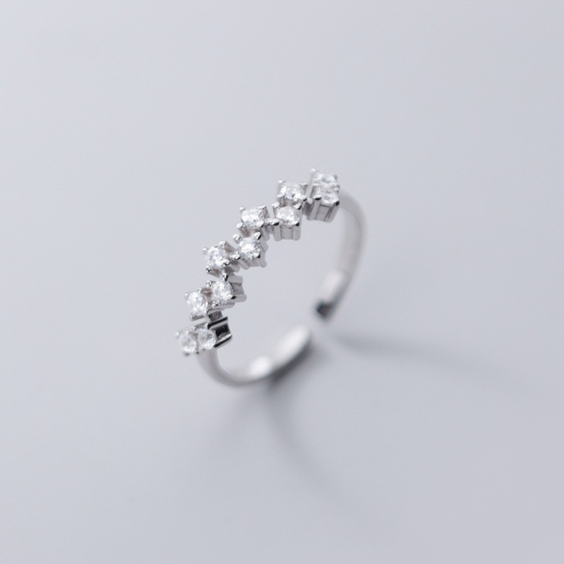 Simple fashion diamond wave s925 silver ring