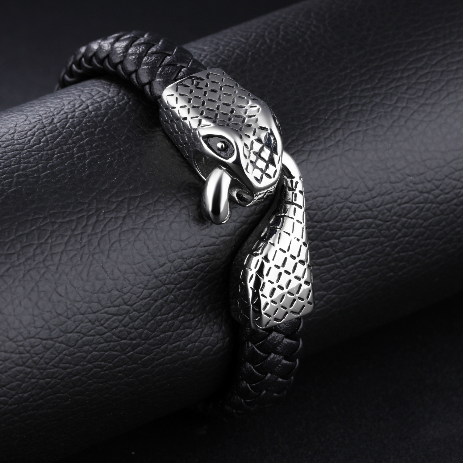 Men's stainless steel snake buckle leather bracelet