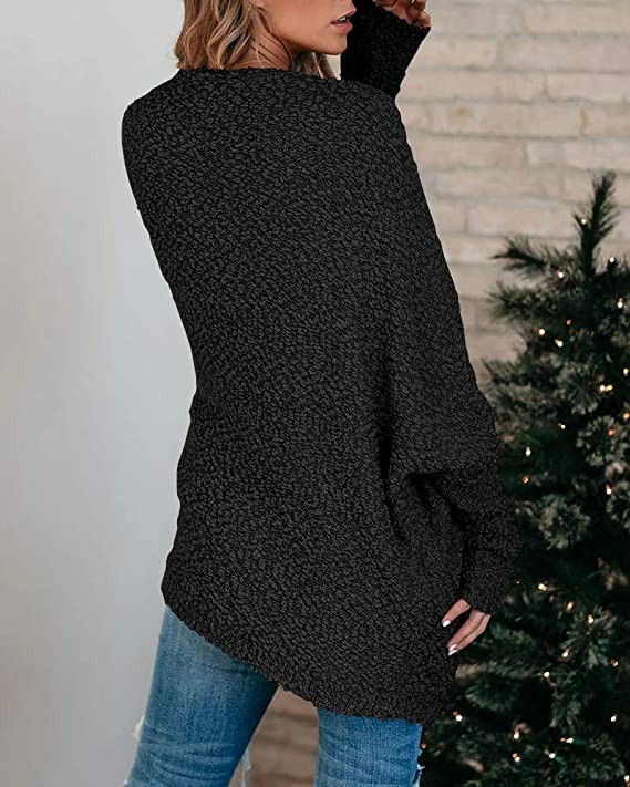 Knitted double pocket cardigan sweater