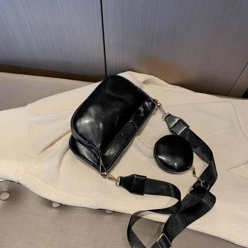 One-shoulder armpit bag - Black