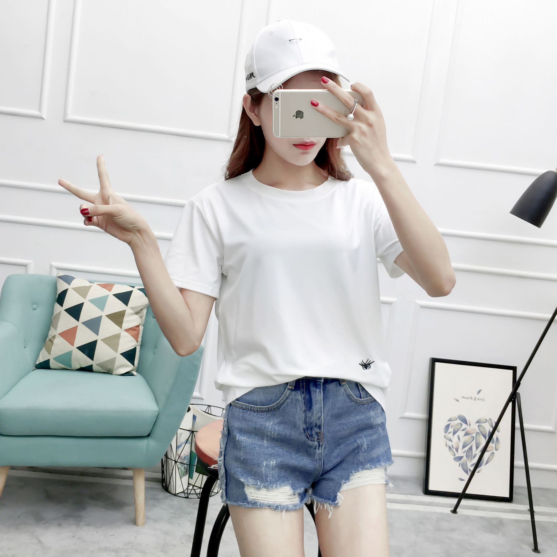 Letter round neck short sleeve T-shirt