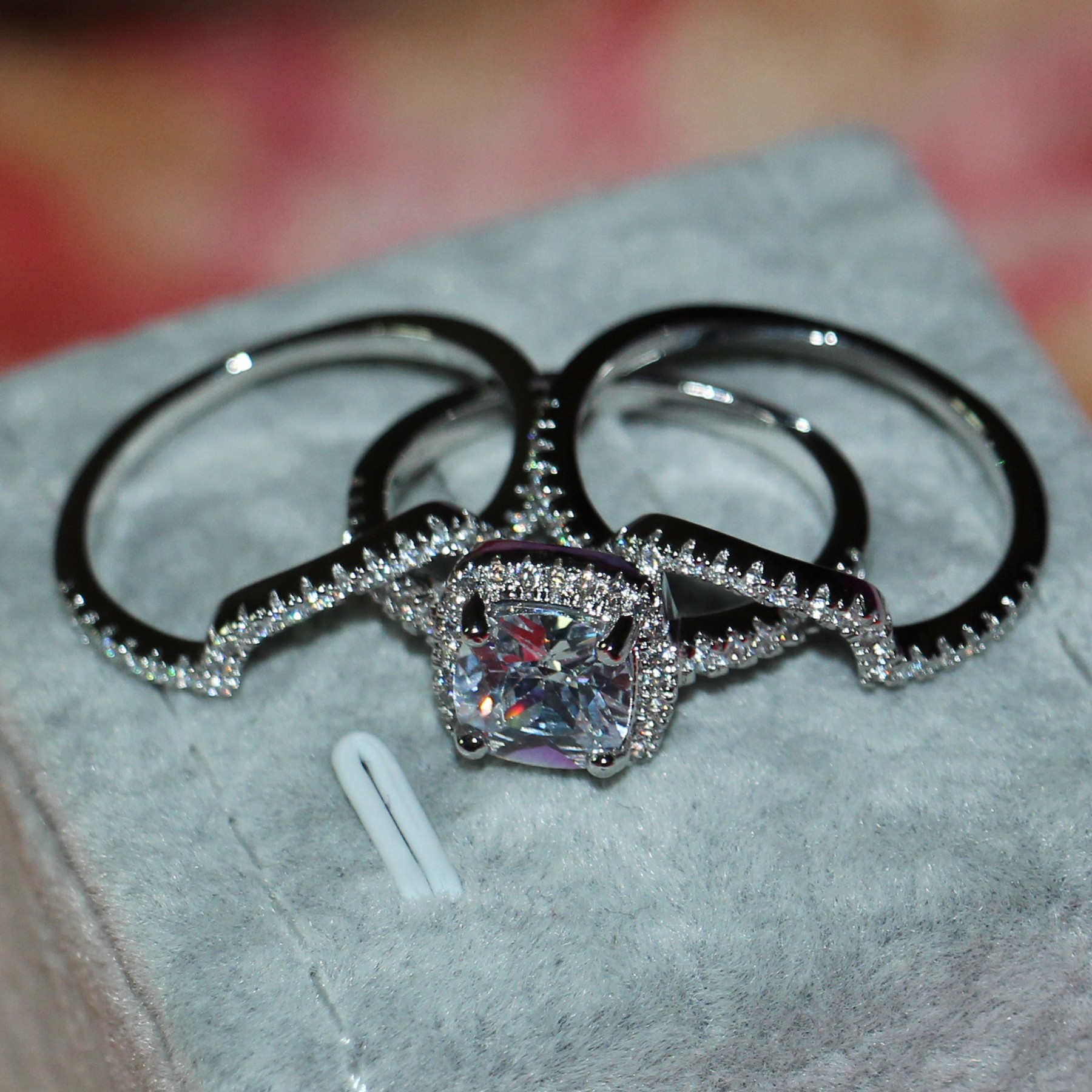 Electroplated real gold zircon ring