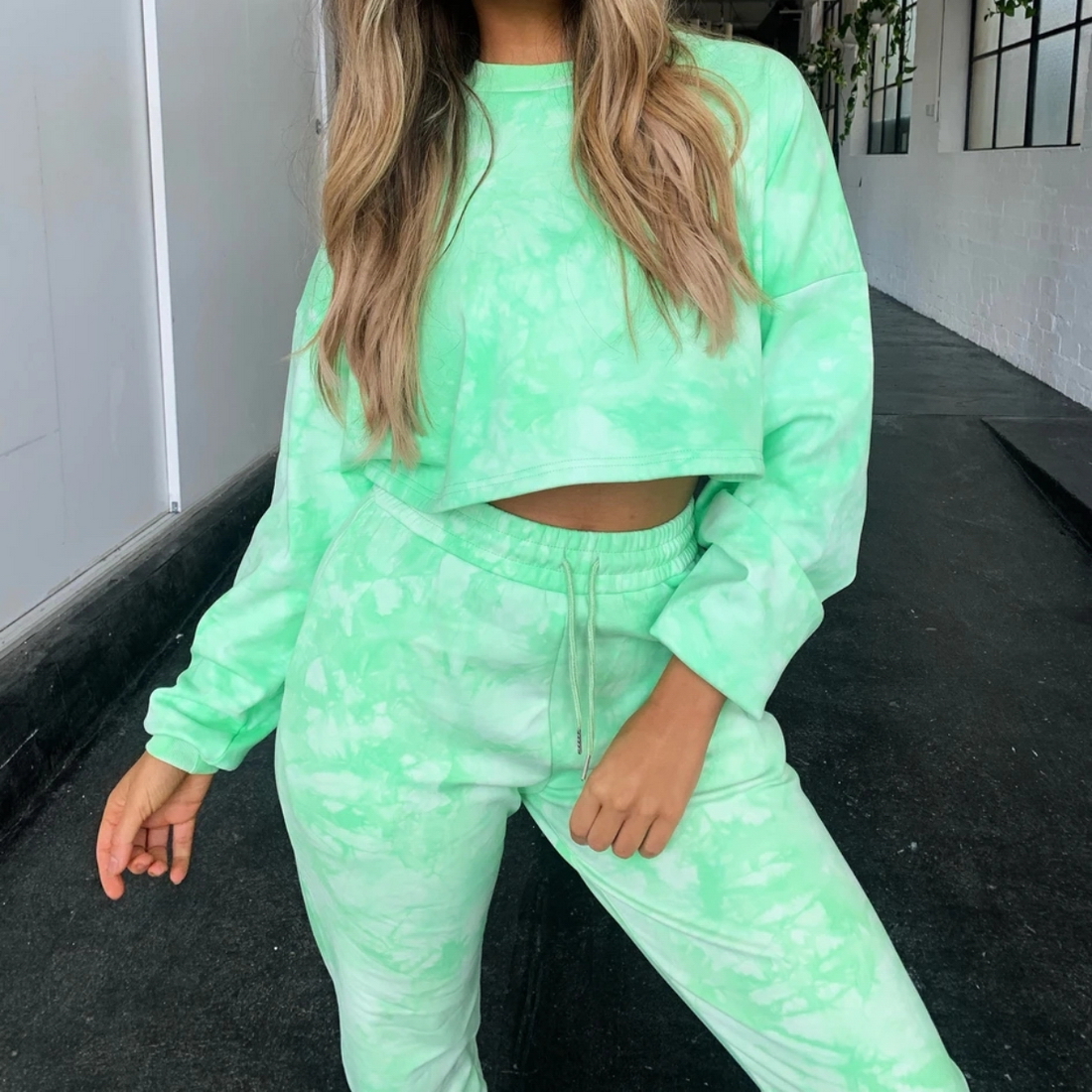 Fashion sports tie-dye two-piece suit