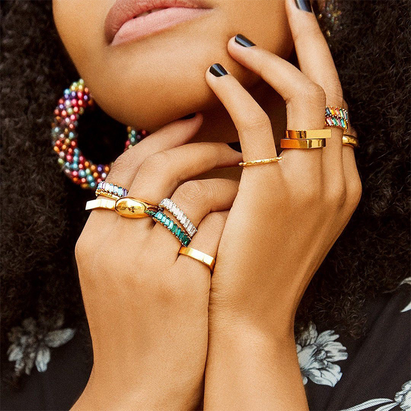 Ladies color rhinestone ring