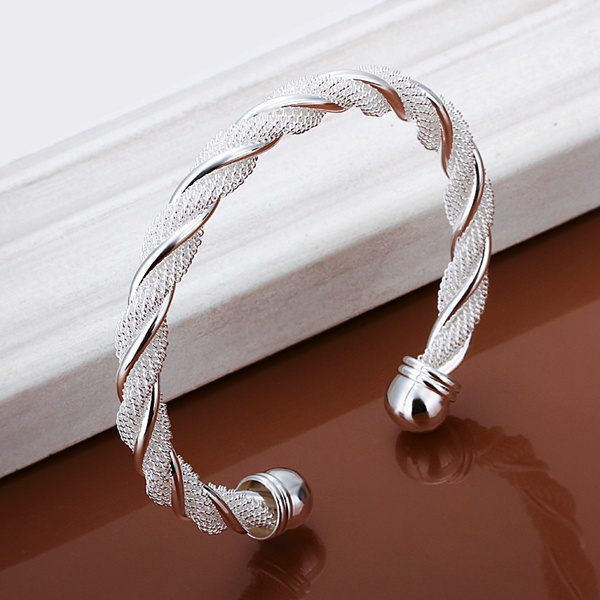 Ladies mesh bracelet