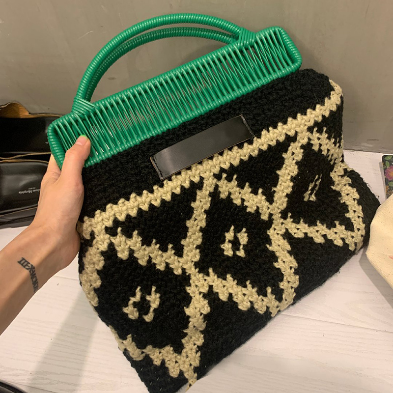 Vintage wooden handle woolen bag