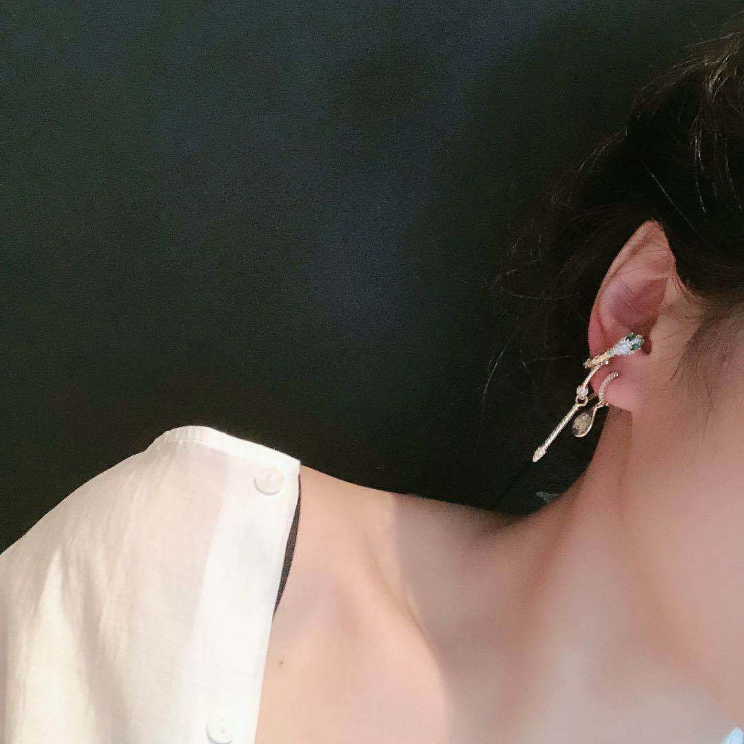 Cute little green snake wax earrings