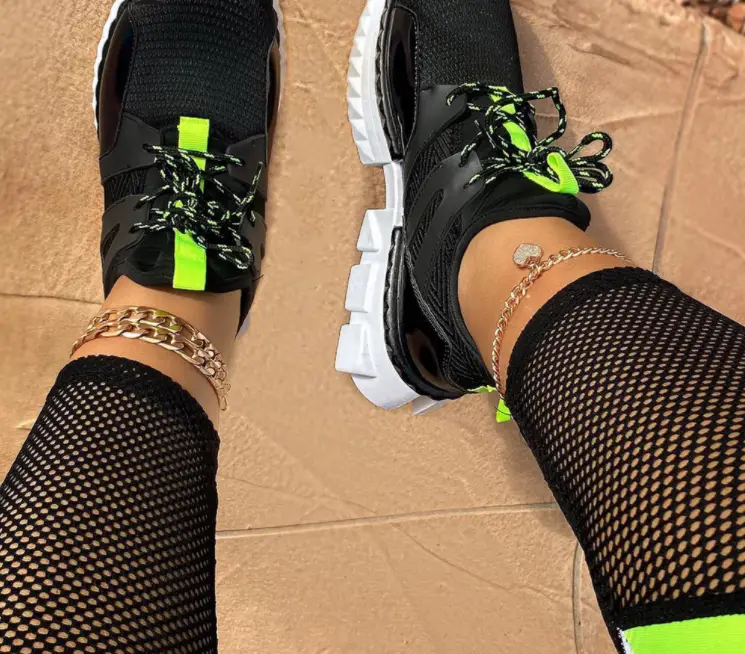New style flat casual women's shoes