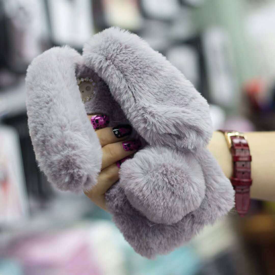 Plush warm phone case - Image 12