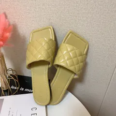 Flip flop flat shoes - Yellow - View 1