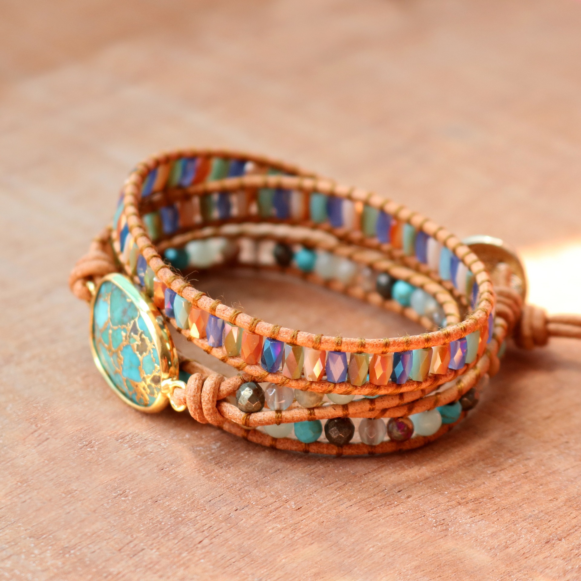 Winding ladies fashion bracelet