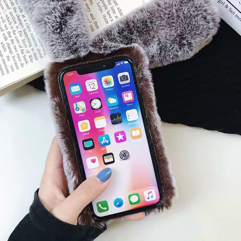 Plush warm phone case - Image 9