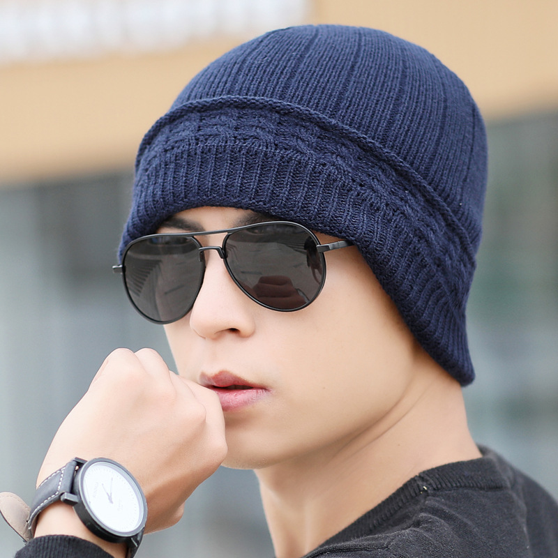 Men's hood knit hat with fluffy thread