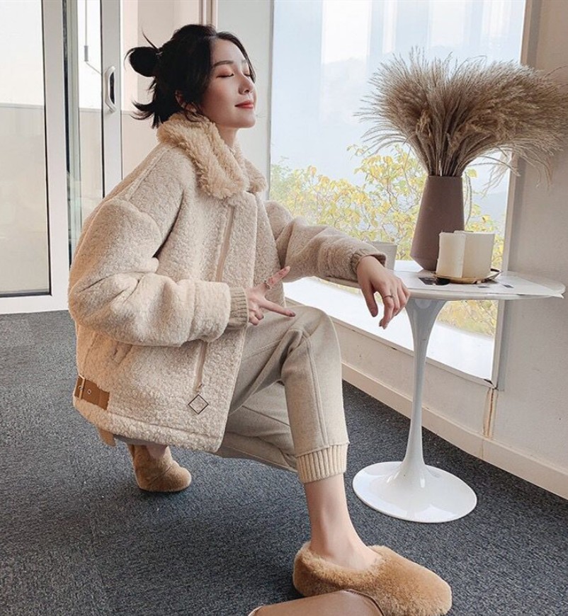 Short padded plush jacket