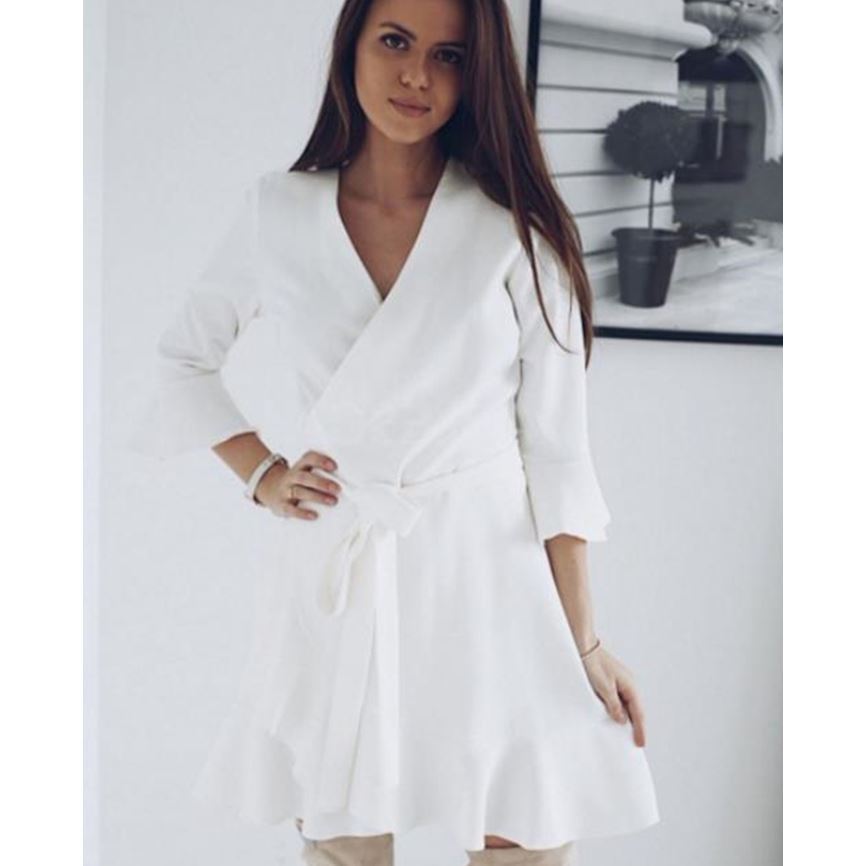 Sexy dress with long sleeves